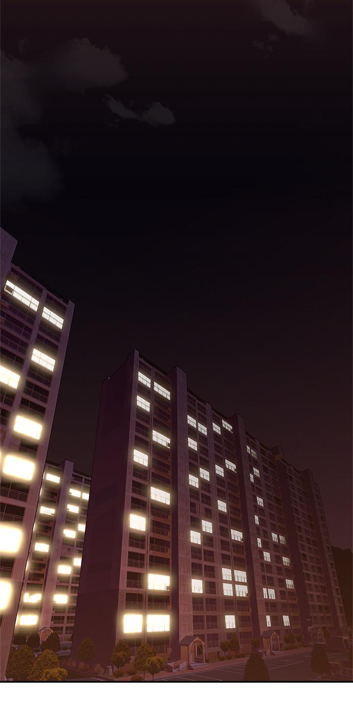 鄰居人妻漫画 免费阅读 第42话-在暗巷手淫的变态夫妻 33.jpg